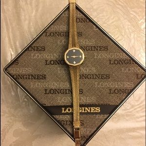 Longines-Wittnauer Vintage 1970’s Ladies Watch Gold Tone